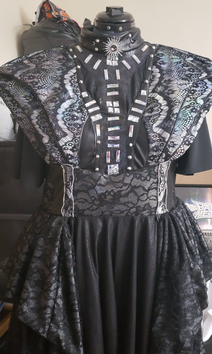 And no, she stays on the dressform. I need my pajamas and hoodie for this XD #BABYMETAL