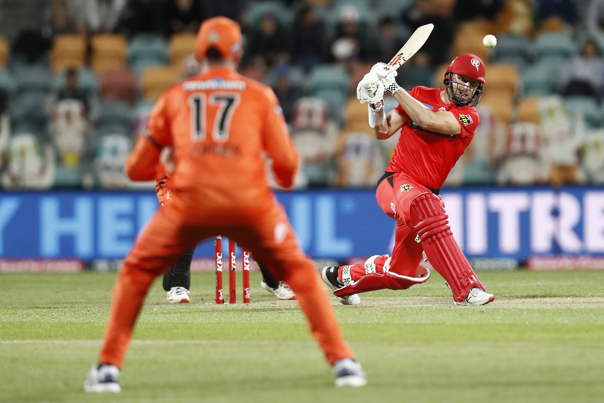 weRcricket's tweet photo. Melbourne Renegades start off their #BBL10 with a bang! π
Shaun Marsh's effortless 62 takes them to an easy seven-wicket win over Perth Scorchers in Hobart.
#MLRvPS LIVE REPORT βοΈ https://t.co/CLt6DIBRGC https://t.co/4wKIv7nvr3