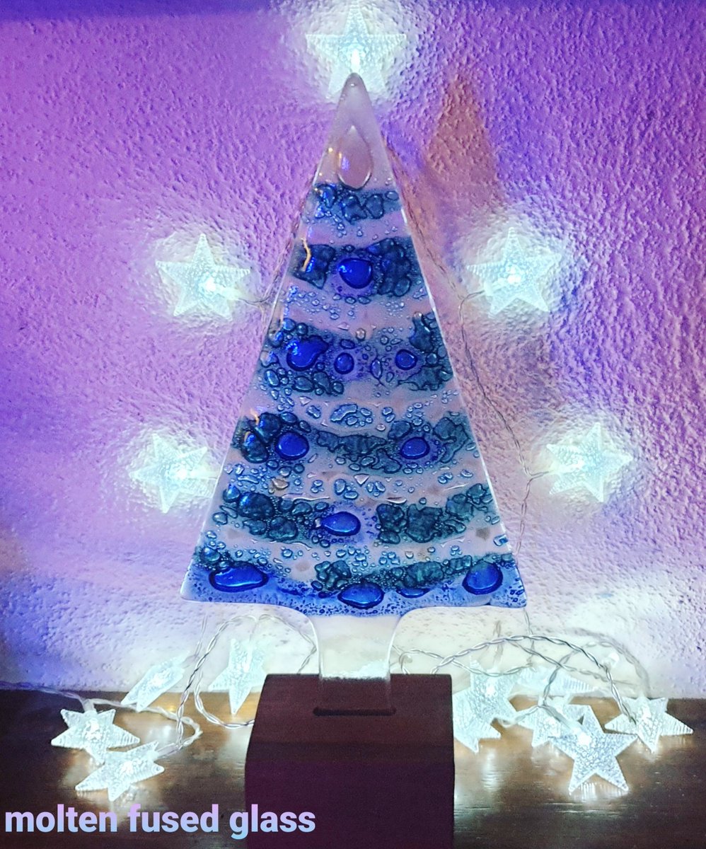 We are sad that we have not held any fayres in 2020 due to covid restrictions to indoor community spaces. We miss all our traders and customers but safety must come first. We hope that 2021 will bring hope, health &amp; happiness and we will see you then. ❤ #staysafe #craftfayre