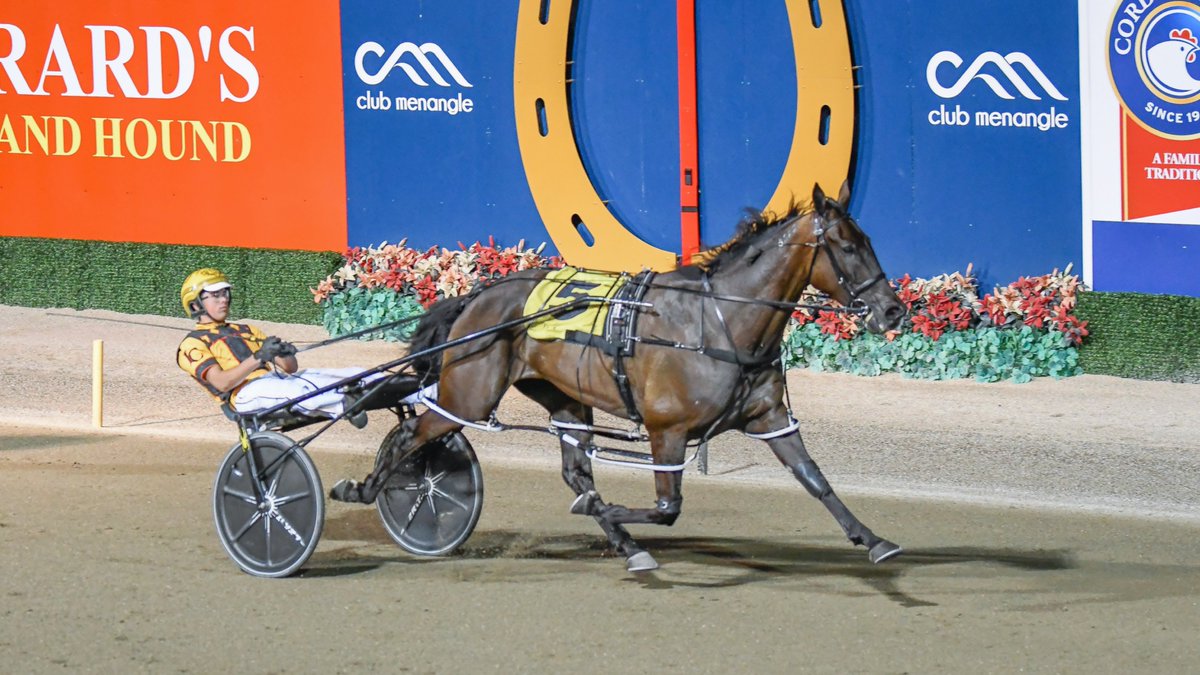 The final event on the card; 𝗩𝗼𝗱𝗸𝗮 𝗖𝗿𝘂𝗶𝘀𝗲𝗿 𝗣𝗮𝗰𝗲 sees Jason Grimson (training) and Jack Callaghan (driving) pick up doubles as ALWAYS ROCKIN takes out the win