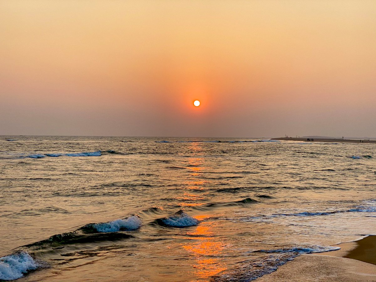 Sunset at  #Ramachandi!!  #EcoretreatOdisha – bei  Ramachandi Beach