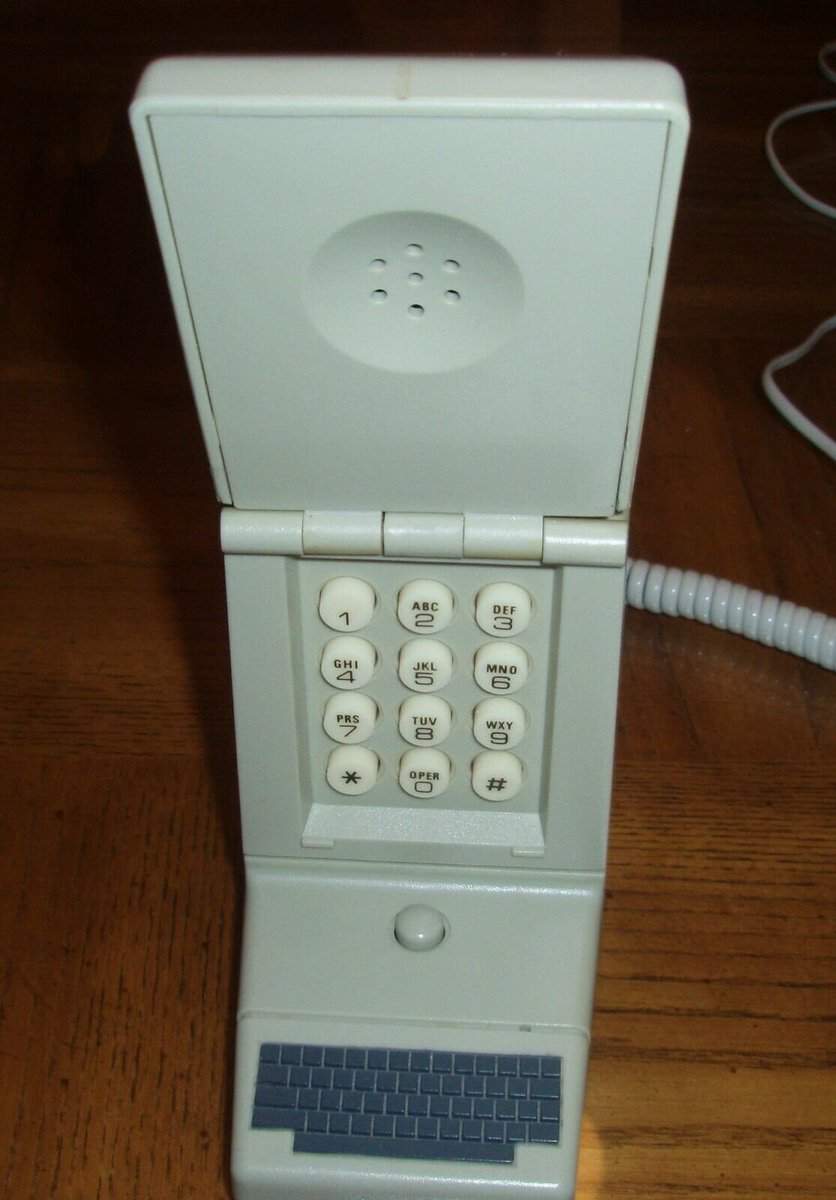 Does this count as a smartphone? it's a computerphone!