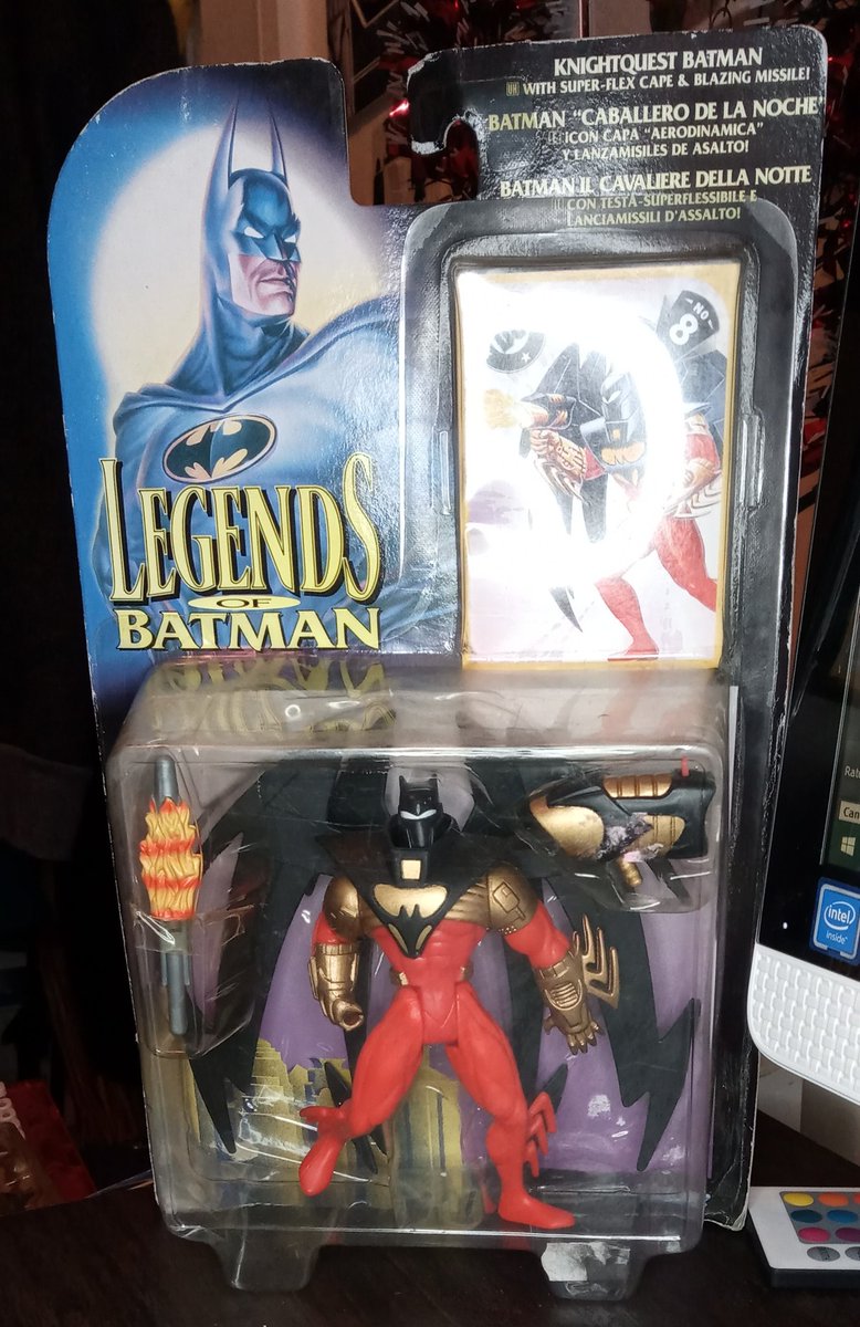 CymruNerdCave's tweet photo. Mail call! It brought some lovely 90's Batman ridiculousness. #Batman #LegendsOfBatman #Kenner https://t.co/GRbVMvJHRP