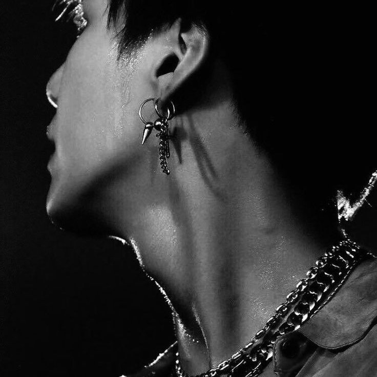 This neck    Meets   These lips