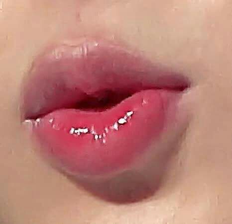 This neck    Meets   These lips