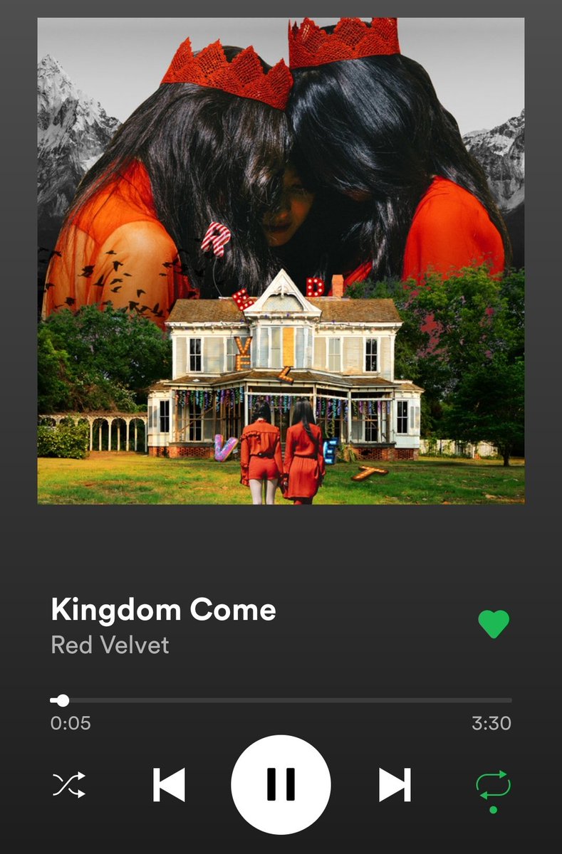 mockinggom_'s tweet photo. this is red velvet's holy trinity btw https://t.co/elkckyjN8W