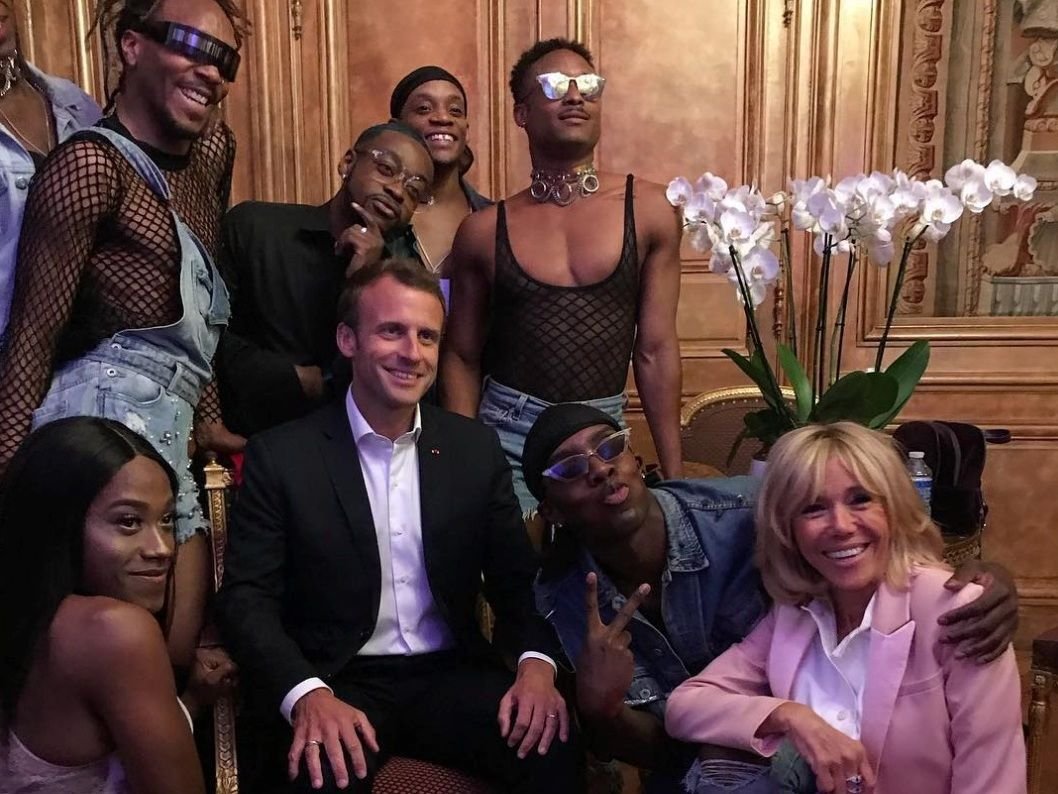 L'éffémination du PrinceHier soir j'étais avec  @Iberonrv et  @CamaradeCharles sur la radio de  @Oscar_LaFrance pour parler de virilité et des discours viriliste. J'ai vaguement évoqué l'envers de la médaille virile, à savoir l'éffémination, je voudrais développer à ce sujet.