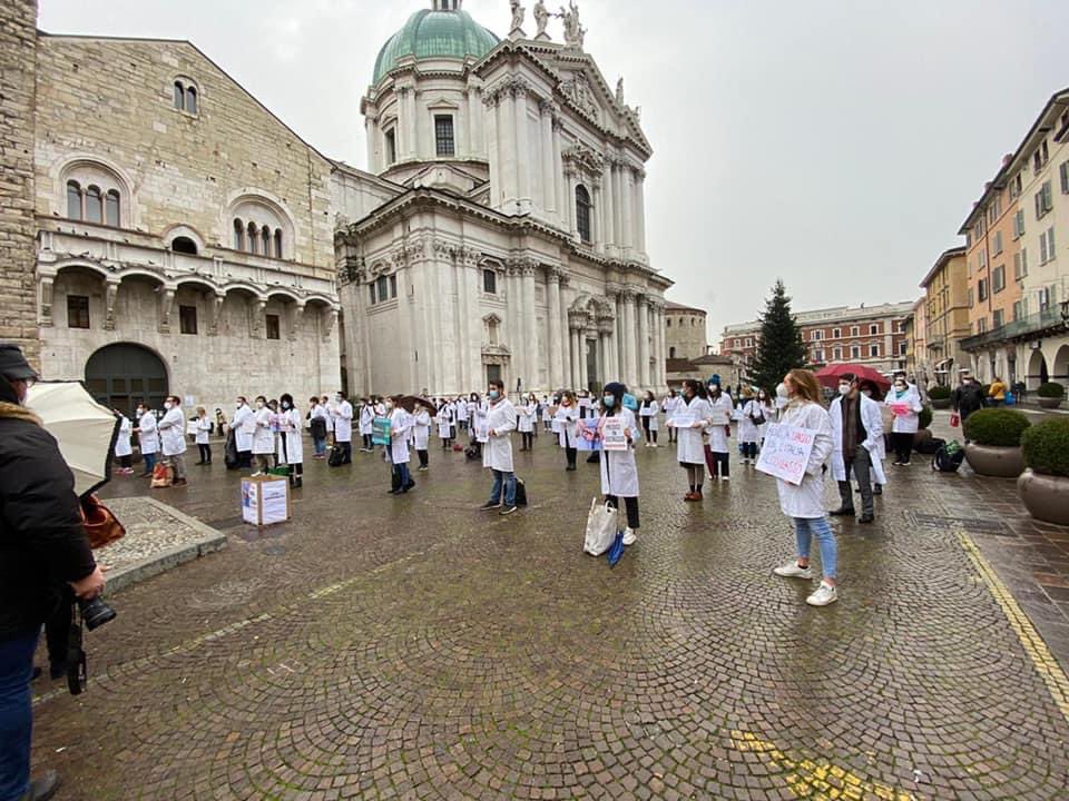 brendalp94's tweet image. #sbloccatessm2020