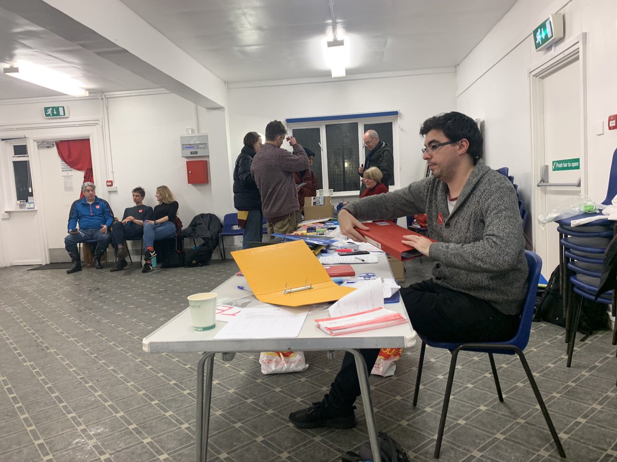 Campaign centres open in the small hours of the morning across Battersea, Putney and Tooting