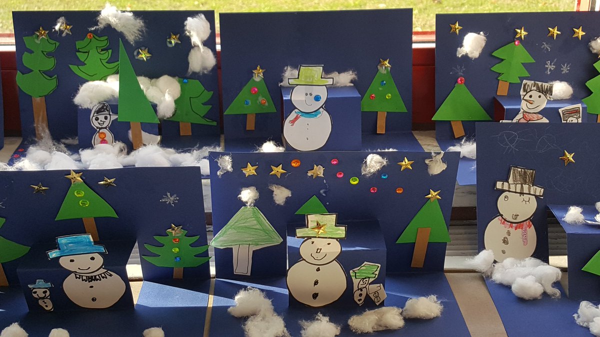MrsApicella42's tweet image. Season&apos;s greetings from #MrsBartellWOS and @MrsApicella42 second graders with their collection of *exquisite* handmade pop-up greeting cards! ⛄❄