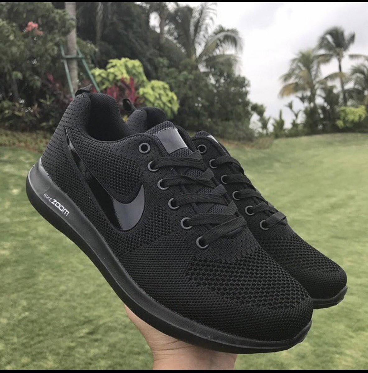 converse_sd's tweet photo. 🚨🚨 Givaway alert 🚨🚨

- لايك و رتويت للتويت
- اتاكد انك متابع الصفحه
السحب حيكون من الفولورس 

available sizes. 37-41
price 5,000 https://t.co/TK7kwYe79x