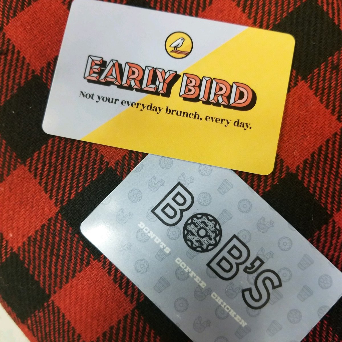 Two of a kind! #earlybirdbrunch #eatbobsdonuts #blackstonedistrict #giftcardspecials #thisisagoodidea