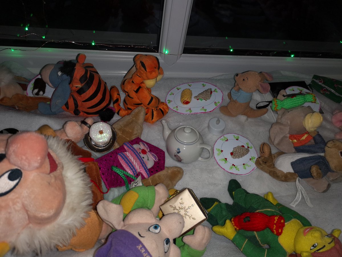 MissUKRose's tweet image. The gang are all ready for the Attleborough Christmas trail. 😁😁😁

Welcome to Winnie and Piglets Christmas party.

Thankyou to mum for making the fantastic sandwiches and plates 😁😁😁
#Christmas2020 #christmastrail