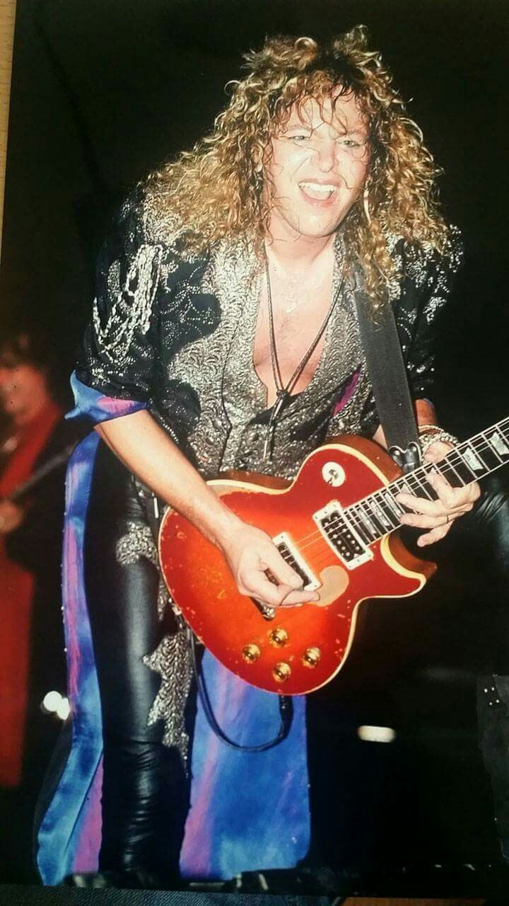 Happy Birthday to Y&T singer and lead guitarist Dave Meniketti. He turns 67 today. 