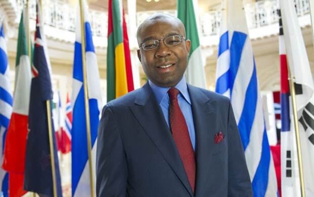 5/ Joe also tried from drivers. But one day, even the drivers couldn't get any.Joe found out that companies & governments were going directly to the very small group of farmers ( #BTC   miners) growing the super food & keeping it for themselves.Joe was no longer a buyer. 