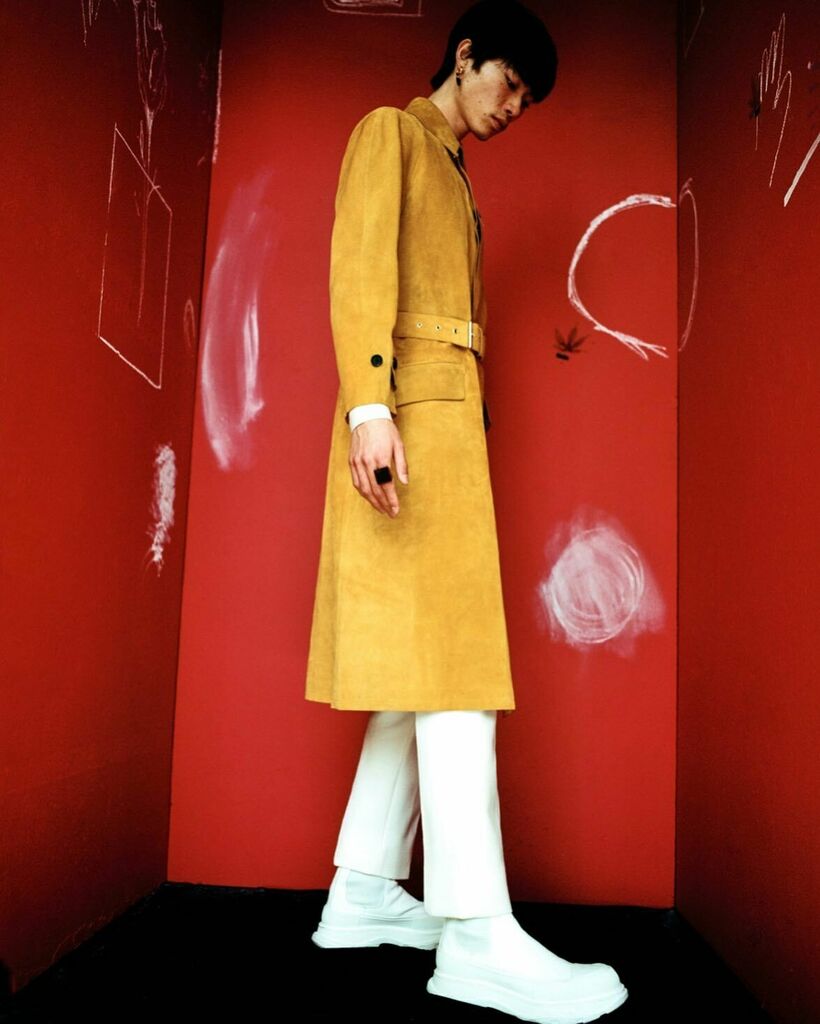 stem_agency's tweet photo. Daniel Bensons latest fashion editorial for Glass Magazine / Alexander McQueen Special

Glass Magazine - McQueen Special 
@theglassmagazine

Photographer -  @danieljbenson
Styling @stephwilsonstylist
grooming @richardscorer
Casting @paulisaac
Seamstress @karen.avenell
Assist… https://t.co/HDSSco5pUt