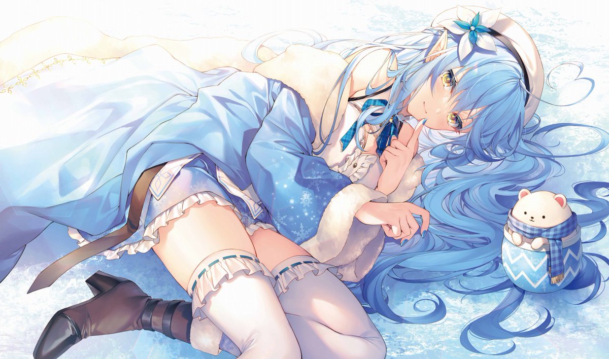 【フォロー&リツイートキャンペーン】
白詰草のアカウントをフォローして頂き、合わせてこのツイートをリツイートして頂いた方の中から1名様に、エアコミケ2にて頒布予定の遠坂あさぎ様(@asagi_0398)の新作スリーブとプレイマットをプレゼント致します!締め切りは12月31日までです。 