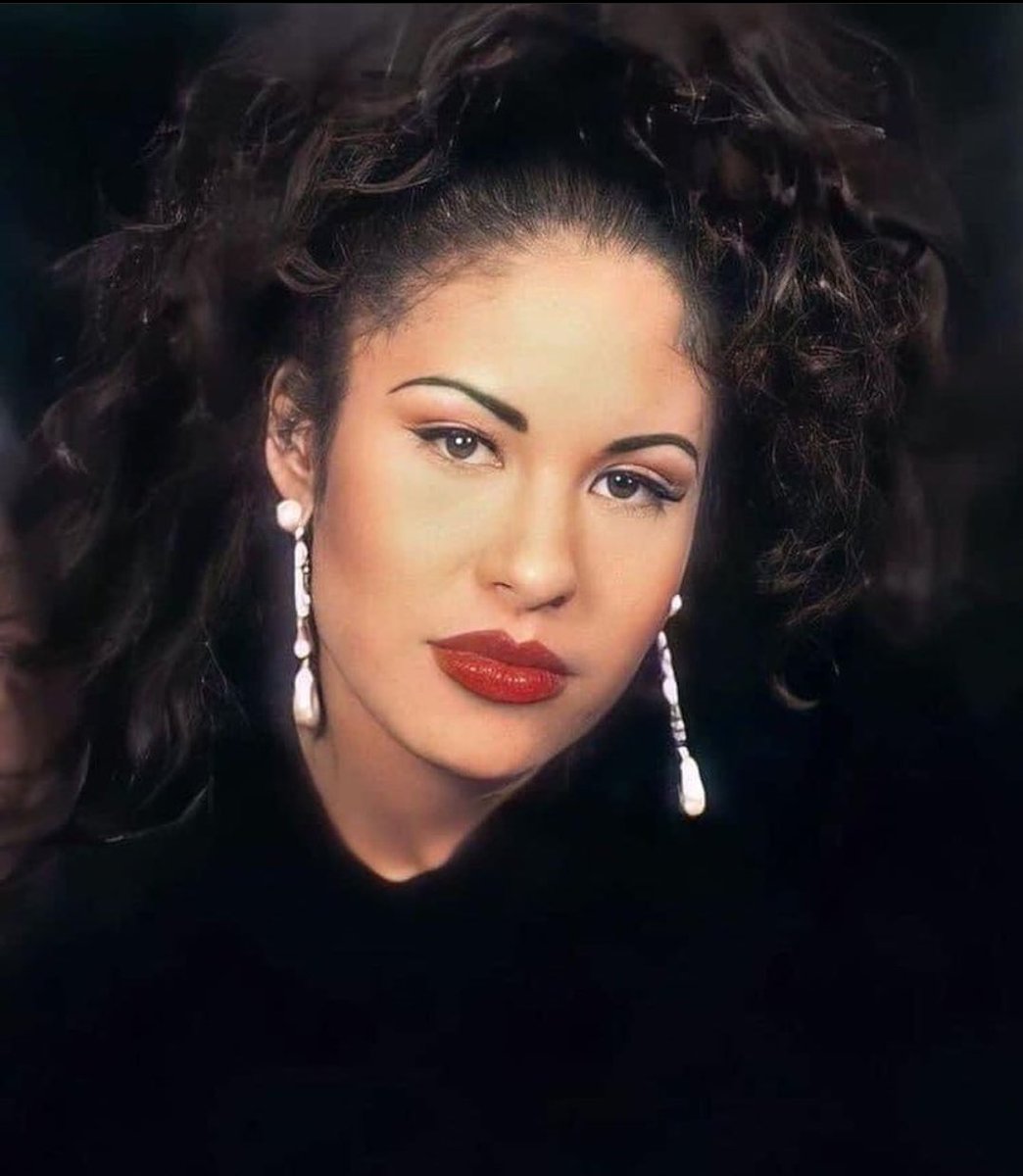 “Always believe that the impossible is always possible.” – Selena Quintanilla . https://t.co/AHVIROCp8b