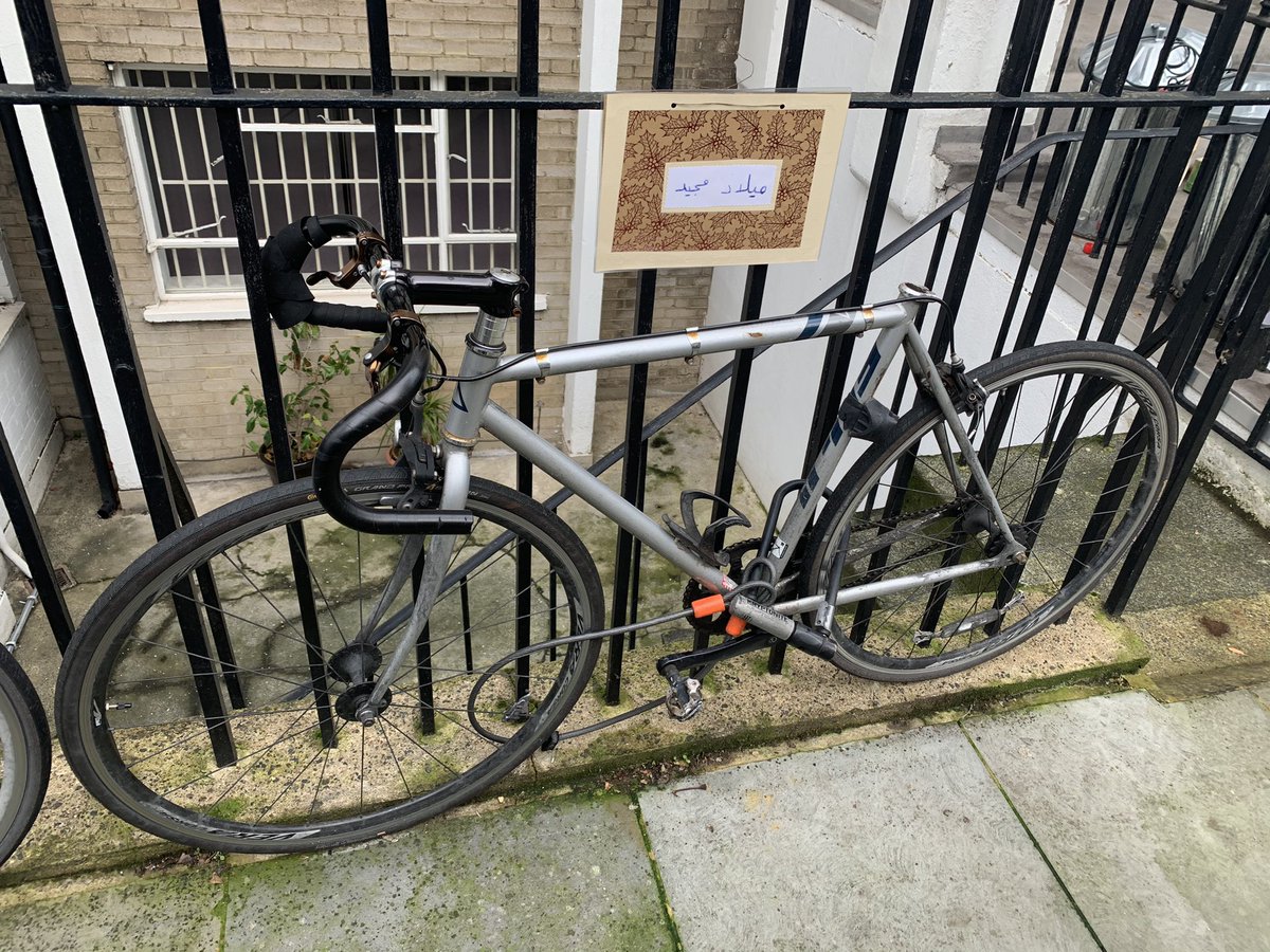 michaelwonghk's tweet photo. Bikes parts stolen 😔
#HalfEatenRide @RBKC https://t.co/SvdS7nEy3n