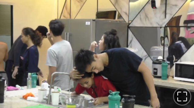 msfriendly1's tweet photo. My dream kuya is inside the house.
@PBBabscbn
SATsayaSaPilingMo CHICO | #PBBConnect2HMs https://t.co/1aimZ8rhDI