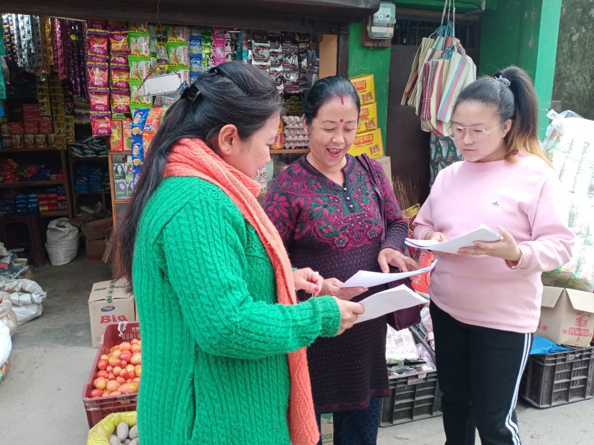 DistrictInform8's tweet photo. #Duate Sarkar#Door to Door campaign at Labdah GP ,RR Block, Darjeeling https://t.co/l4dsdOCRPW