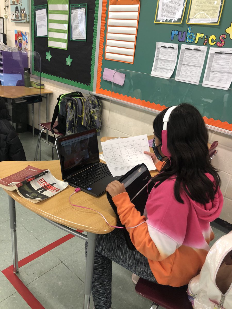 Mrs.ComensClass tweet media