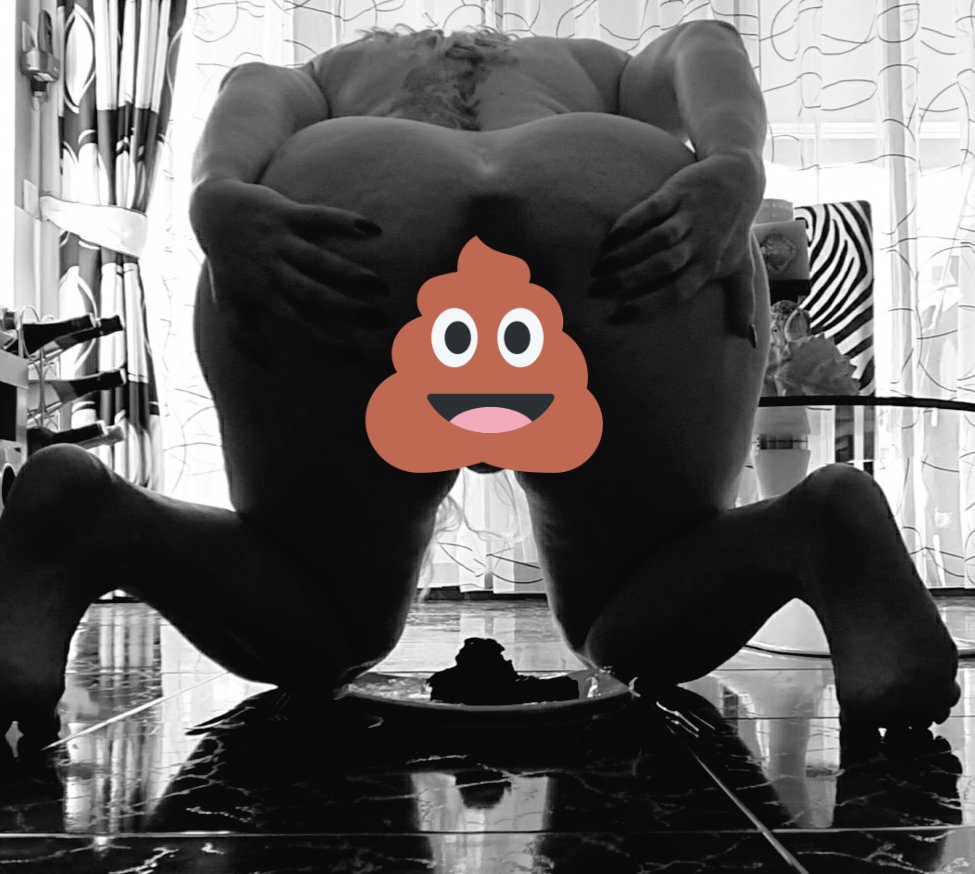 DominaSchweiz's tweet photo. Did you check my new Profile at https://t.co/OrbrysriaK yet? Daily upload of extreme content
#piss #Watersport #pee #goldenshower #scat #shit #caviar #brownshower #hardsport #redshower #blasphemy and much more
For followers and fans at my #loverfans profile doesnt change anything https://t.co/BPBaQt26JE