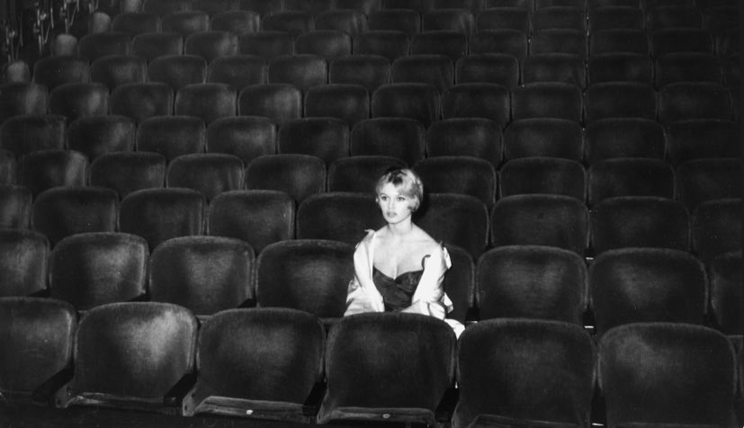 Marcia_SEUSA's tweet image. Maybe this is more appropriate. STILL first to arrive. #SaveASeatForSam