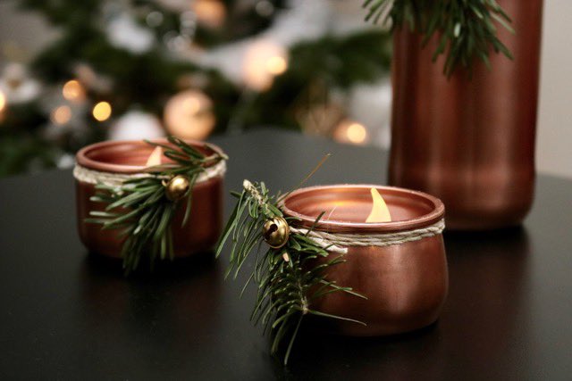 my_coccibulle's tweet photo. 🎄Ce DIY de NOËL hyper rapide & facile à faire arrivera très vite sur le blog dans mon prochain article
🎄 Plus d’excuses pour les retardataires de la déco de #noel !! Lol !!
🎄J’espère que ça vous plaira 😘
#diy #doityourself #diynoel #blogdiy #diychristmas #diyideas https://t.co/C1ejTIxDXS