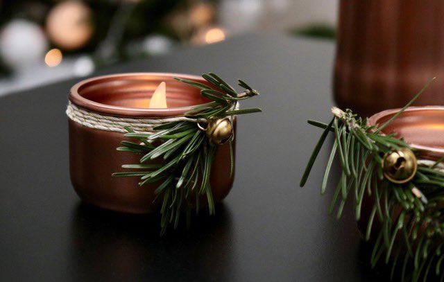 my_coccibulle's tweet photo. 🎄Ce DIY de NOËL hyper rapide & facile à faire arrivera très vite sur le blog dans mon prochain article
🎄 Plus d’excuses pour les retardataires de la déco de #noel !! Lol !!
🎄J’espère que ça vous plaira 😘
#diy #doityourself #diynoel #blogdiy #diychristmas #diyideas https://t.co/C1ejTIxDXS