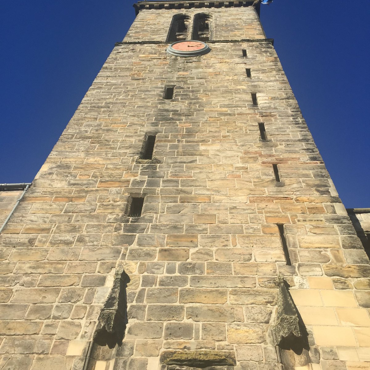 power, the Pope as Head of the Church was the source of creation of Universityinstitutions.