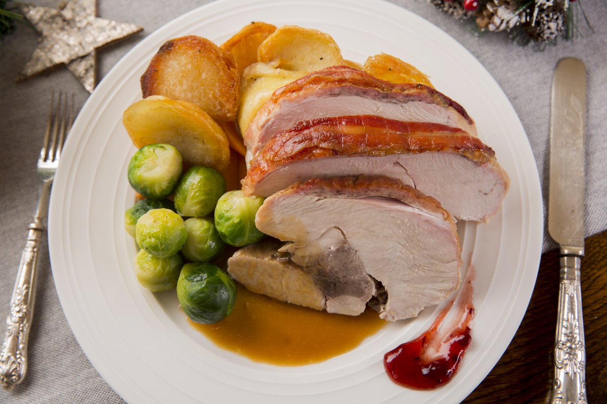 Fancy the chance to WIN A Luxury Christmas Free Range 5 Bird Roast delivered in time for Christmas?! 🎄

To Enter 🧺 

🎄 Like &amp; RT this post
⛄️ Follow us

Closes at 12am on Friday 18th December. The winner will be chosen at random on 19th December.

#Win #Christmas #Competition