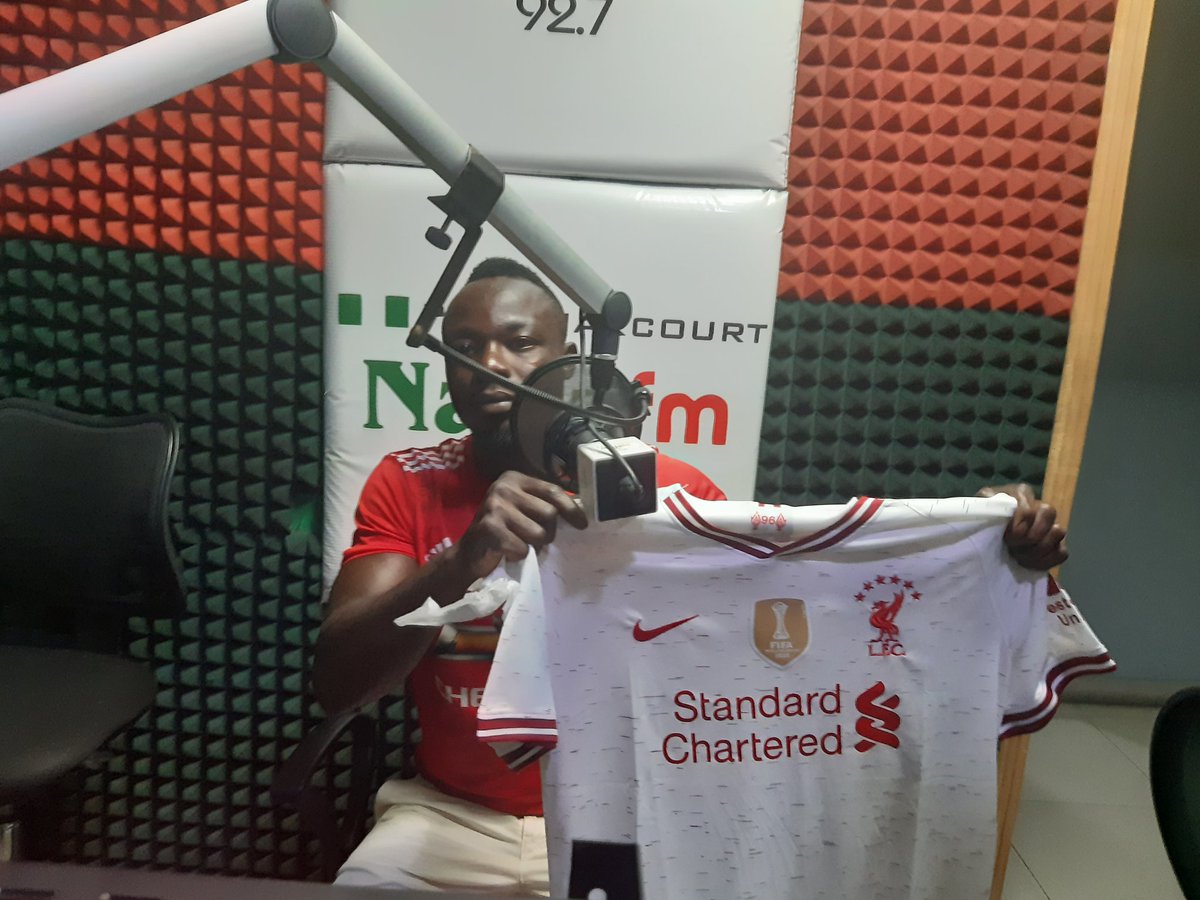 OgaSammyWejinya's tweet photo. Talk and do with his prize

Oga Sammy 

#SammyAndTheWiseMen 
#OgaSammy https://t.co/YcPpgDdirZ