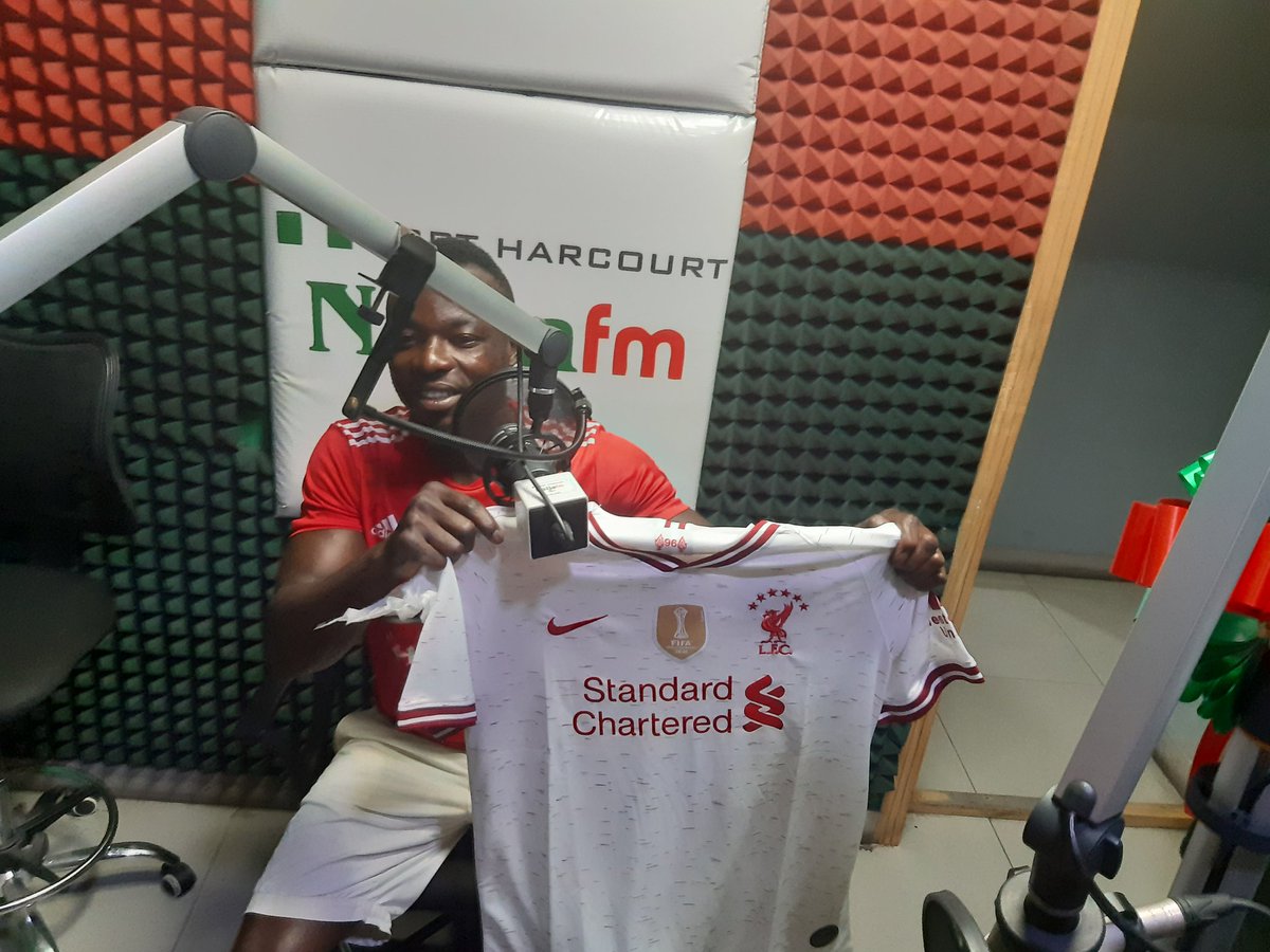 OgaSammyWejinya's tweet photo. Talk and do with his prize

Oga Sammy 

#SammyAndTheWiseMen 
#OgaSammy https://t.co/YcPpgDdirZ