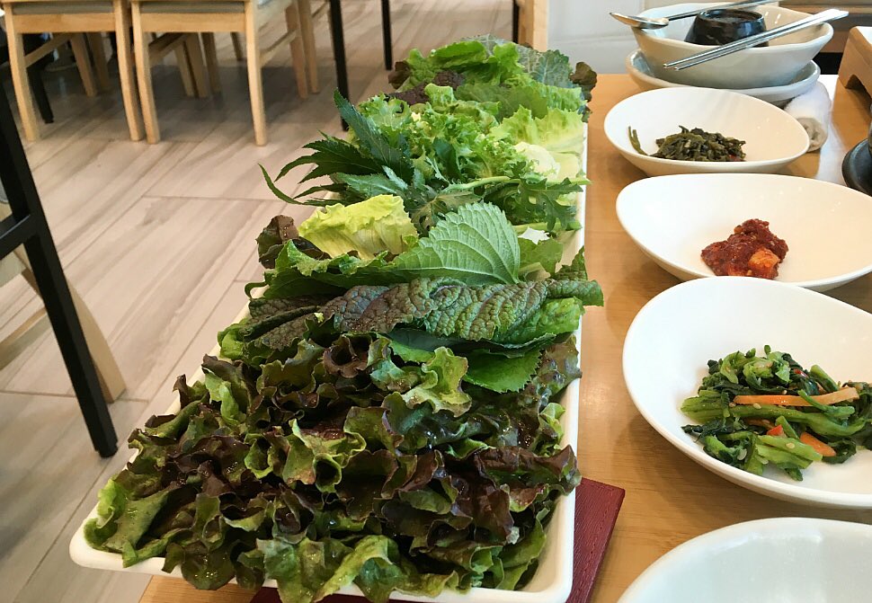 韓国人がめっちゃ食べるのに太らないのは食物繊維の摂取量が半端ないからなのではという説 もはや草の暴力 Togetter