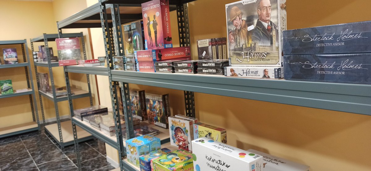 parzivalRPO's tweet photo. Acabo de pasar por la nueva tienda Sulaco en Portugalete. 2 juegos para casa. Gran descubrimiento.
#compraEnComercioLocal https://t.co/Pwo03MbZWL