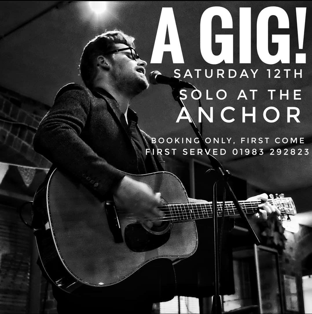 Live Music tonight from Andy Charles 8 - 10pm 🎵🎸⚓