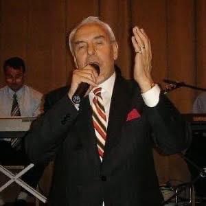 TÜRKMENELi’NİN SESİ BÜYÜK USTA ABDÜRRAHMAN KIZILAY'I SAYGIYLA ANIYORUM.
#kerkük #türkmeneli #mehmetözbek #altınHızma