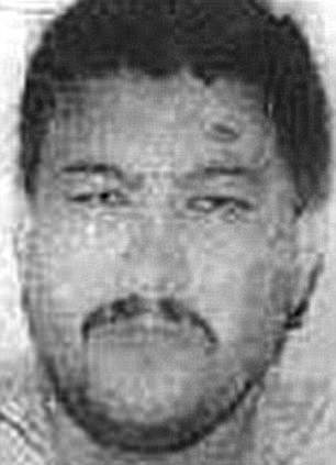 *Thread* - Who is Adel Abdel Bary?Bary was born in Egypt but was given asylum in Britain in 1991.After he was granted asylum he became the London cell leader of Egyptian Islamic Jihad – a terror group which merged with al-Qaeda (1/8)