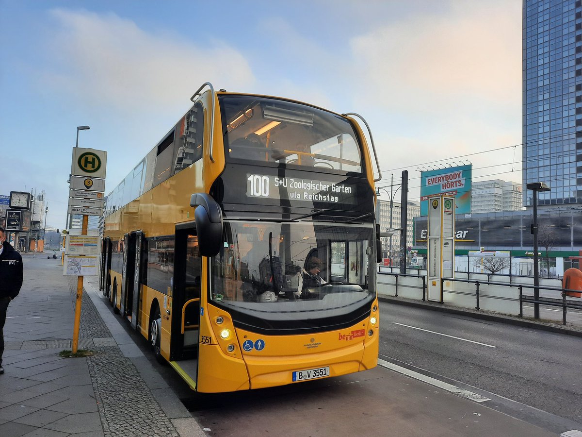 ADLbus's tweet photo. First day in service for the Enviro500 in Berlin today! ‘Dennis’ is seen here at Alexanderplatz ready for the trip on @BVG_Kampagne’s iconic route 100 this morning. Sister vehicle ‘Alexandra’ will join after completing the internal training programme. (📸 BVG / Kamila Richter) https://t.co/eHzNGTjoid