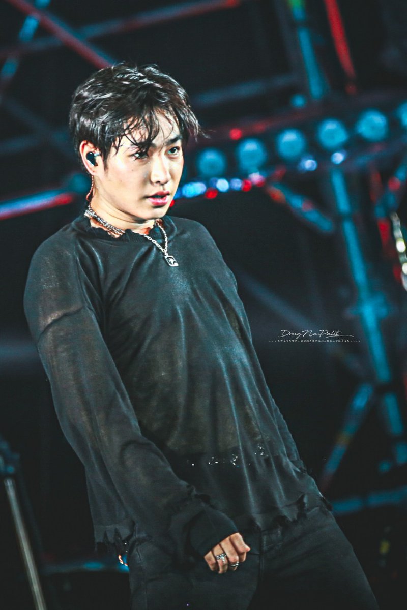 drug_na_palit's tweet photo. ไฮอีย์ สัมมีคะ!!!!!! พิ๊ไม่อ่นยนเลยนะฮะ หนุกี้สไม่ได้ ความคิดถึงน้องสู้คงามฮอตพิ๊ไม่ไดืเลย
#เขาใหญ่หวานเจี๊ยบ 
#เป๊กผลิตโชค
#PeckPalitchoke
#BMMF11xPeck 
#palitgallery
#DrugPixx https://t.co/LXCS7u5xy0