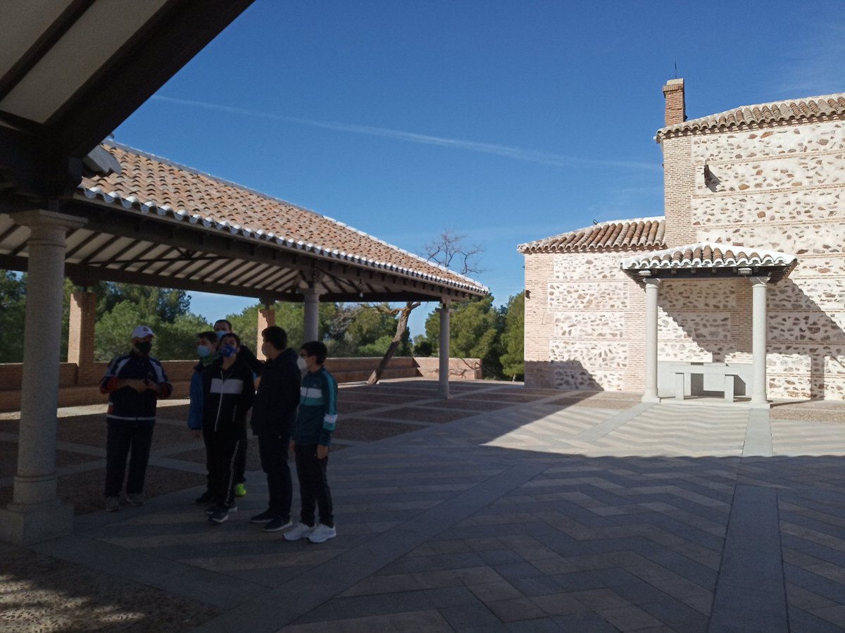 Continúa la Convivencia de seminaristas menores de 3º ESO #EstoyContigo #EscuchArTe <a href="/seminariotoledo/">Seminario Mayor Toledo</a> @Creando_FARP <a href="/ParroquiaMora/">Parroquia de Mora</a>