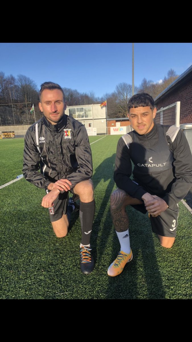 CefnDruids's tweet photo. Everyone’s game.

@stonewalluk @CymruLeagues 
#RainbowLaces https://t.co/p1AQV7VEfG