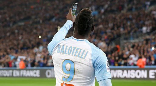 Heads to Ligue 1 and impresses in his first starting roles