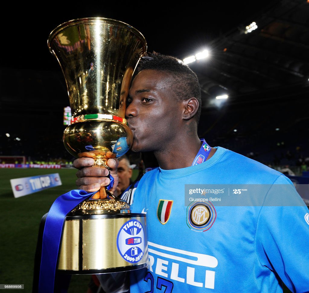 At his peak he joins Inter and wins 3 scudetti, UCL, UEFA Supercopa, and Coppa Italia contributing a goal every 105 minutes.