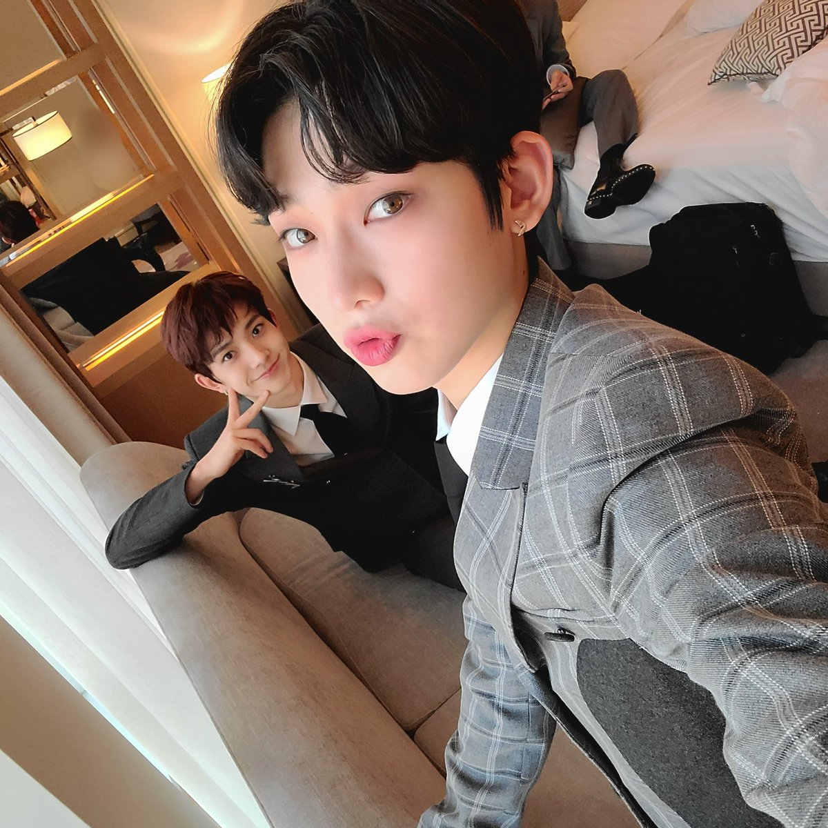ENHYPEN_INA's tweet photo. @ENHYPEN_members [TRANS]

ENGENE ~ 🥰🥰 Terima kasih banyak telah mengizinkan kami memenangkan penghargaan Next Leader hehe. Kami akan menjadi ENHYPEN dan Sunoo yang lebih pekerja keras ☺☺ Love you❤

#ENHYPEN #ENGENE #SUNOO #HEESEUNG #2020TheFactMusicAwards
@ENHYPEN_members https://t.co/Iu7aWRXWj0