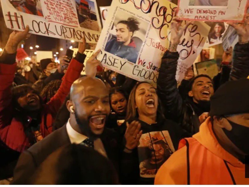Bredlen's tweet photo. WE FED UP, WE TIRED & ANGRY! WE WILL NOT STOP UNTIL CASEY GET HIS JUSTICE QUIT MAKING US WAIT! FUCK 12 #JUSTICEFORCASEYGOODSONJR #LOCKUPJASONMEADE #JUSTICEFORCASEY #LONGLIVECASEY #WESTANDWITHTANK #HISLIFEMATTERED https://t.co/eSzBAV9Ksx