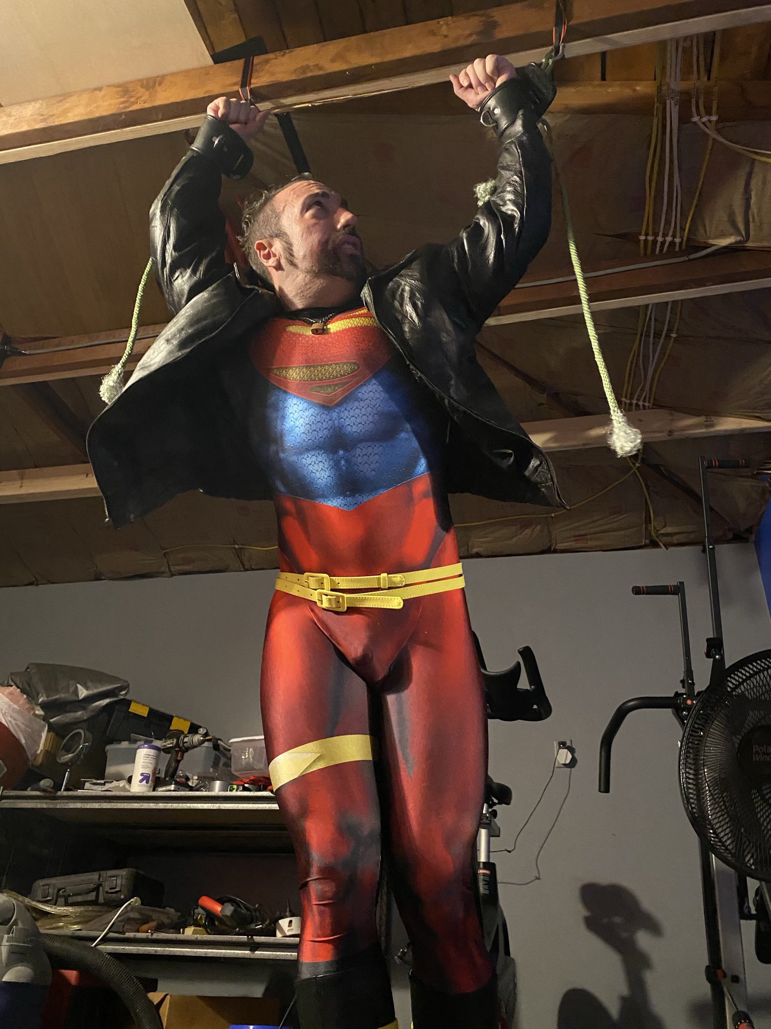CompactMuscleBoy on X: Superboy is bound to have a bad time isn't he? # bondage #bdsm #superhero #superheros #superboy #learher #gay #gayboy #kink  #fetish #spandex #lycra t.coDRLIG2DpP1  X