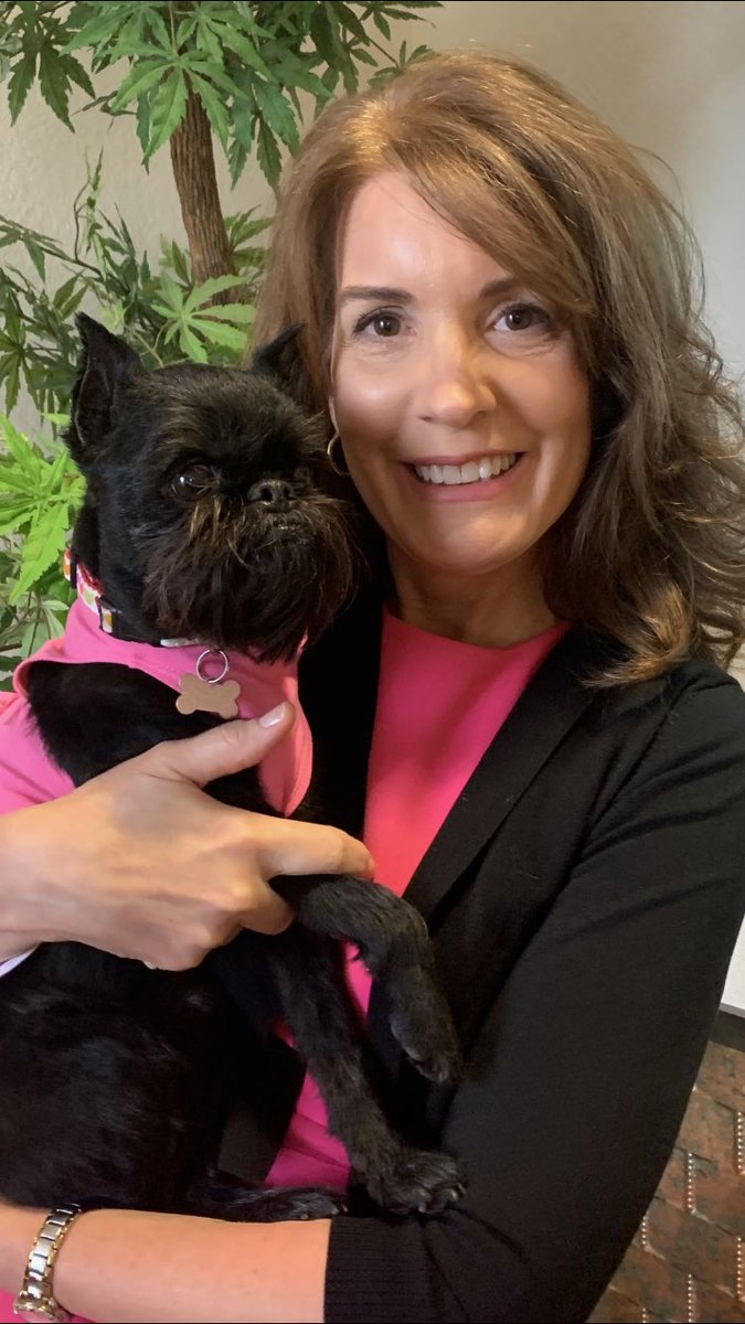 Milla 🐾 and I want to wish this beautiful lady a Happy Birthday today! 🎂🎉🎈 Kelli is such a blessing to us!  Love you Babe! 💕