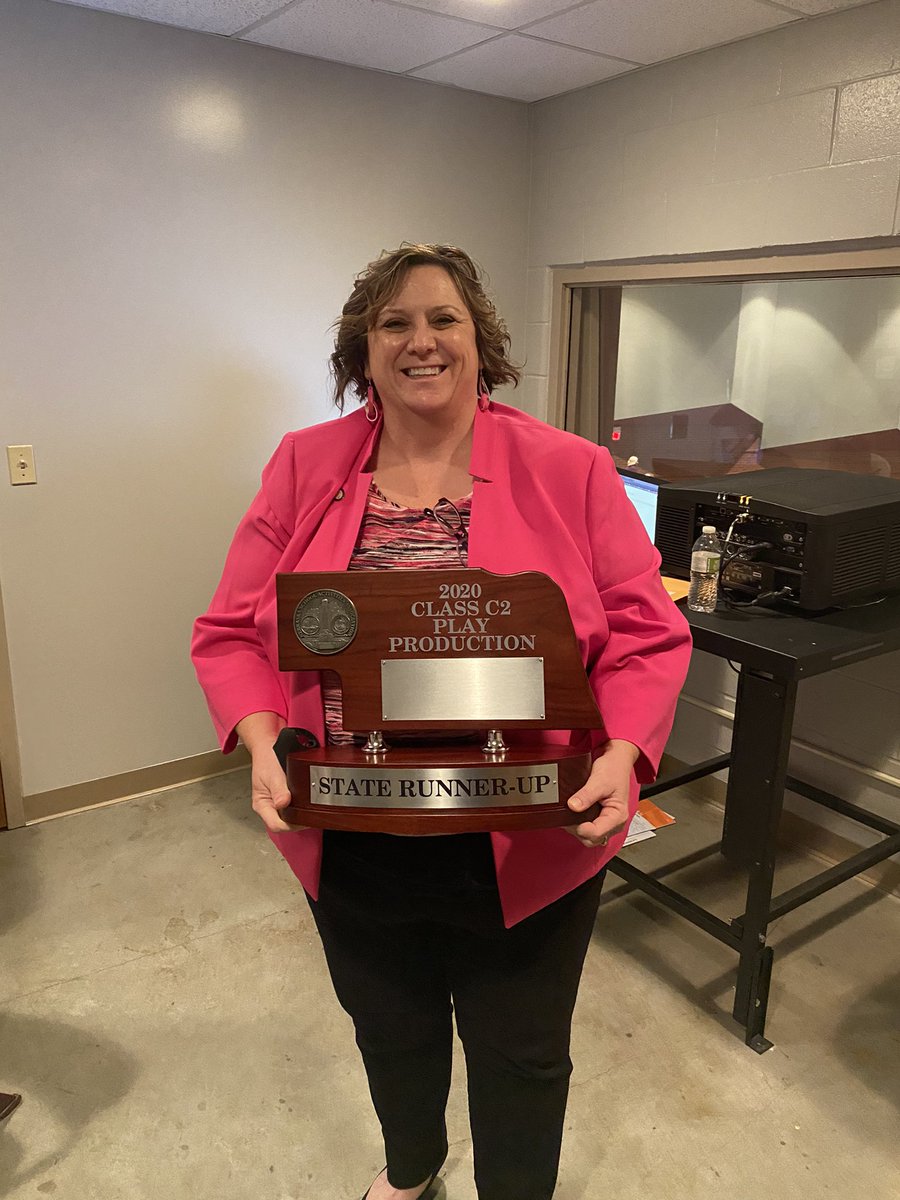 amy_hostetler's tweet photo. Loving the new style of trophies this year! https://t.co/RcWyRFVCSz